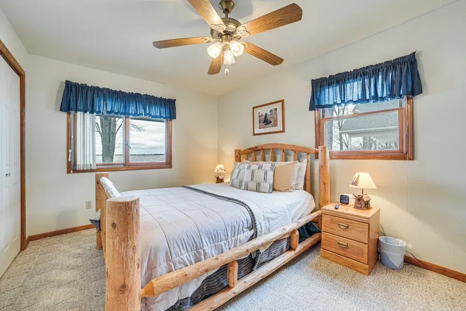 Family-friendly Houghton Lake House: Steps to Lake