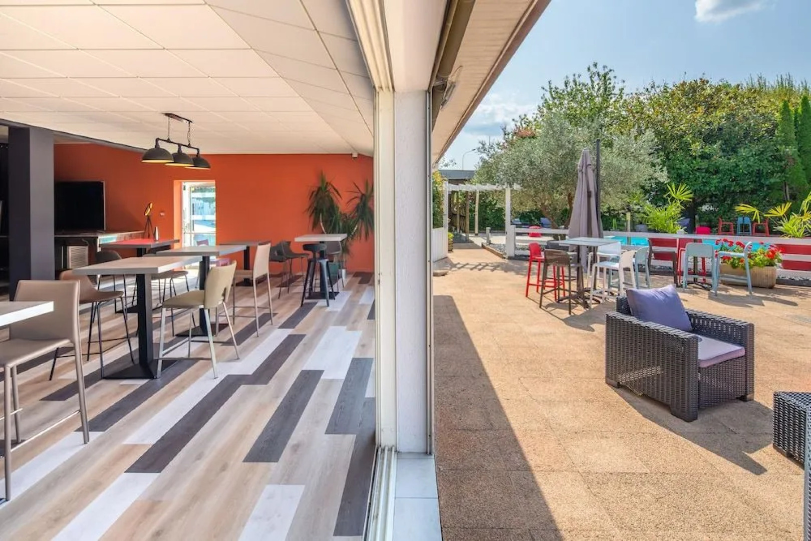 Inter Hotel Le Luy De Bearn