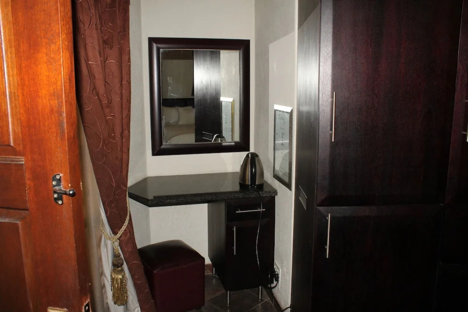 Goodnight Guest Lodge