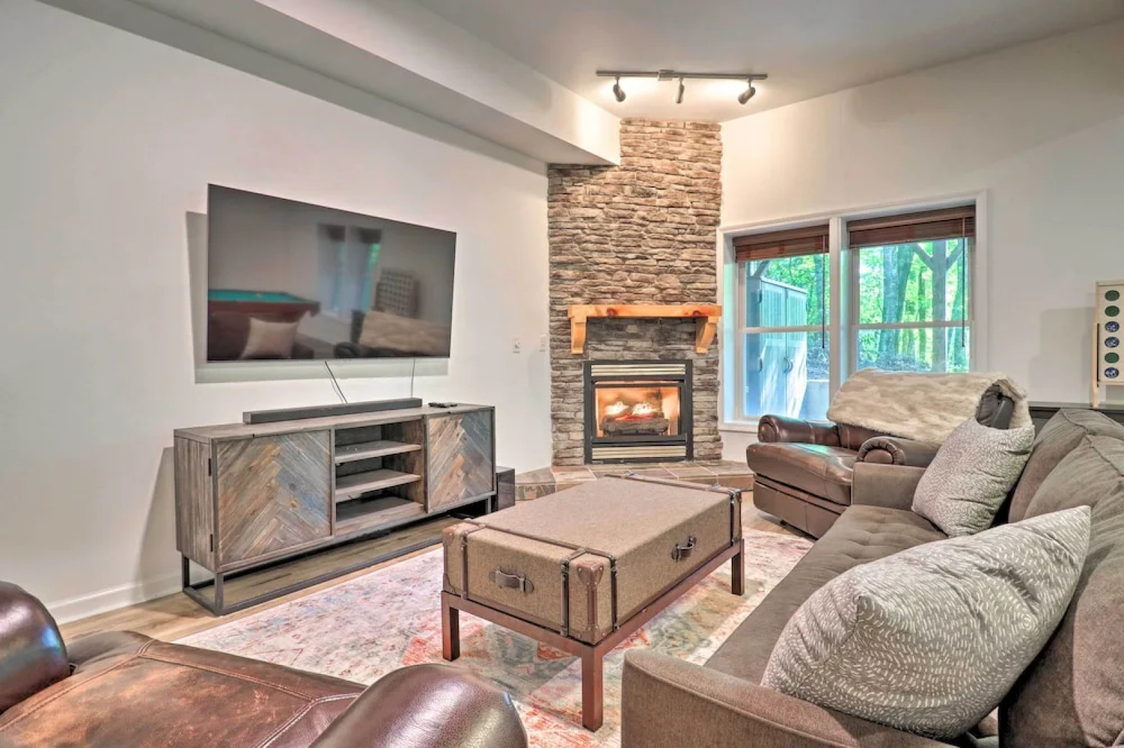 2 Mi to Sapphire Resort: Home w/ Hot Tub & Games!