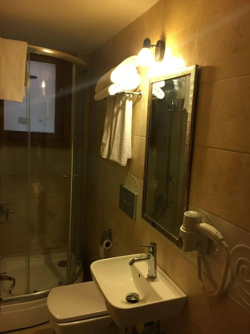 Old Town Deluxe Flats