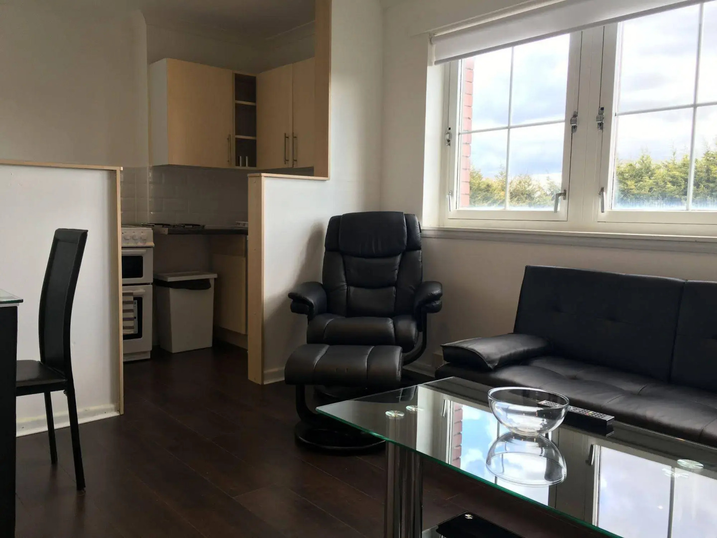 Glasgow Airport Apartments