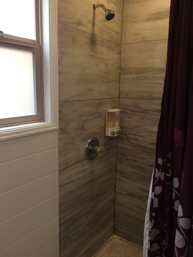 Green Tortoise Hostel