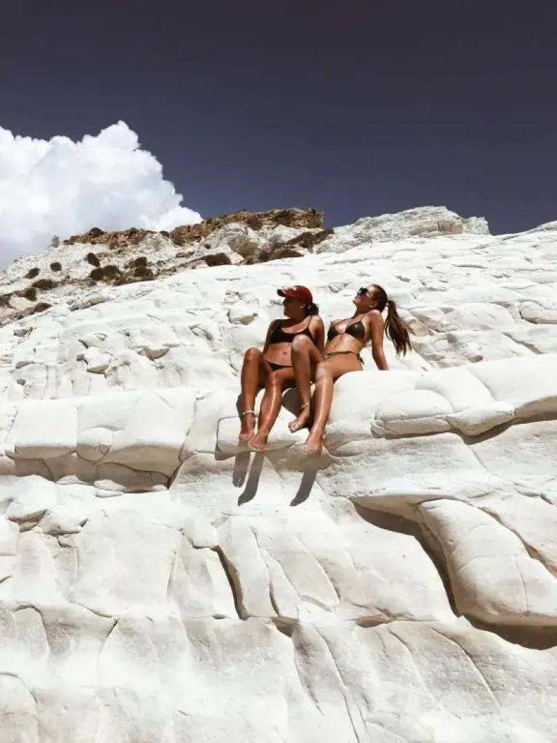 Beautiful room in Aragona