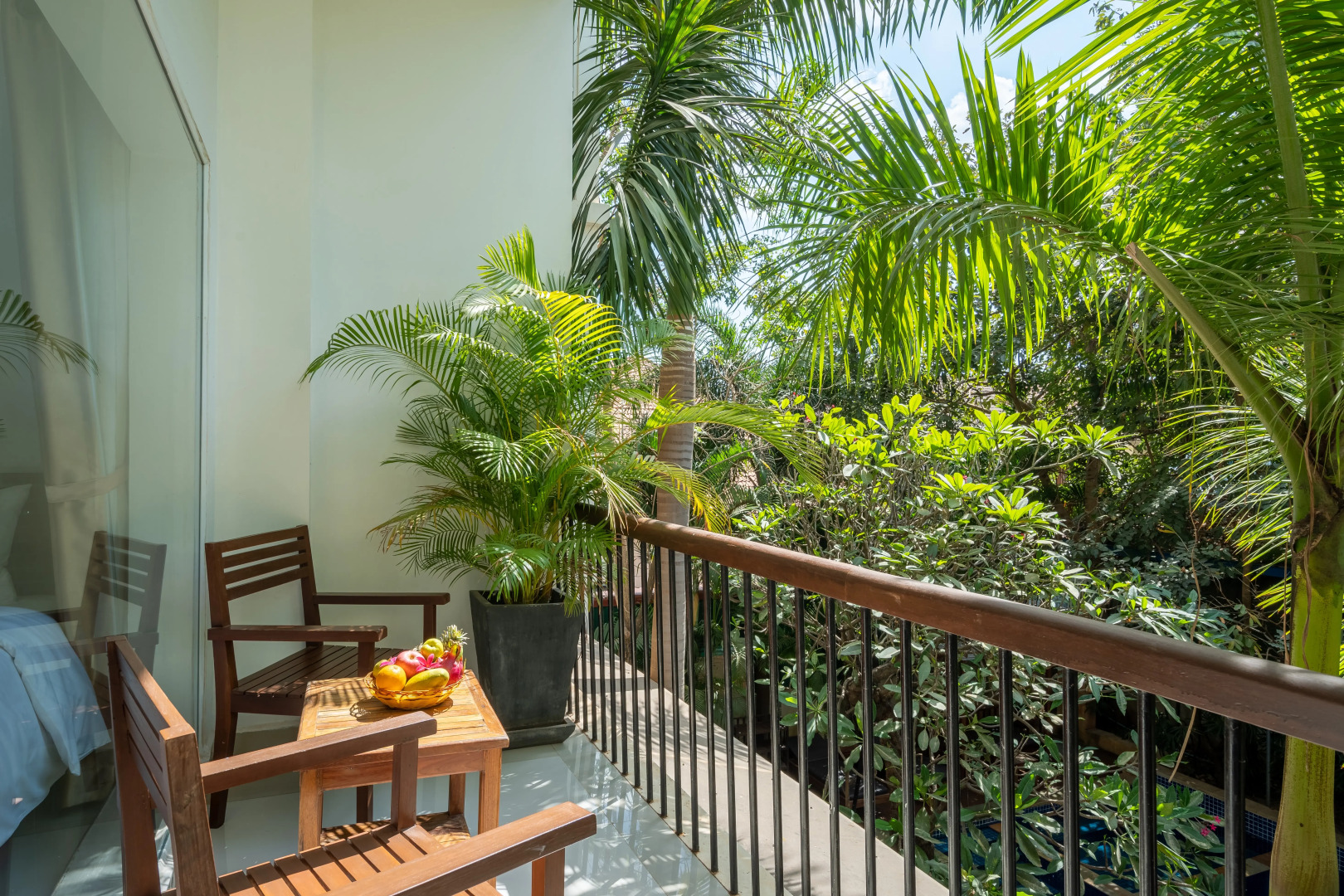 Landing Gold By Amatak