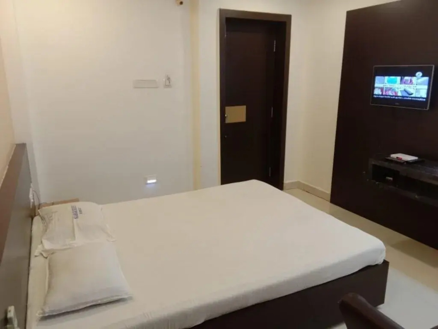 Kalaimagal Residency