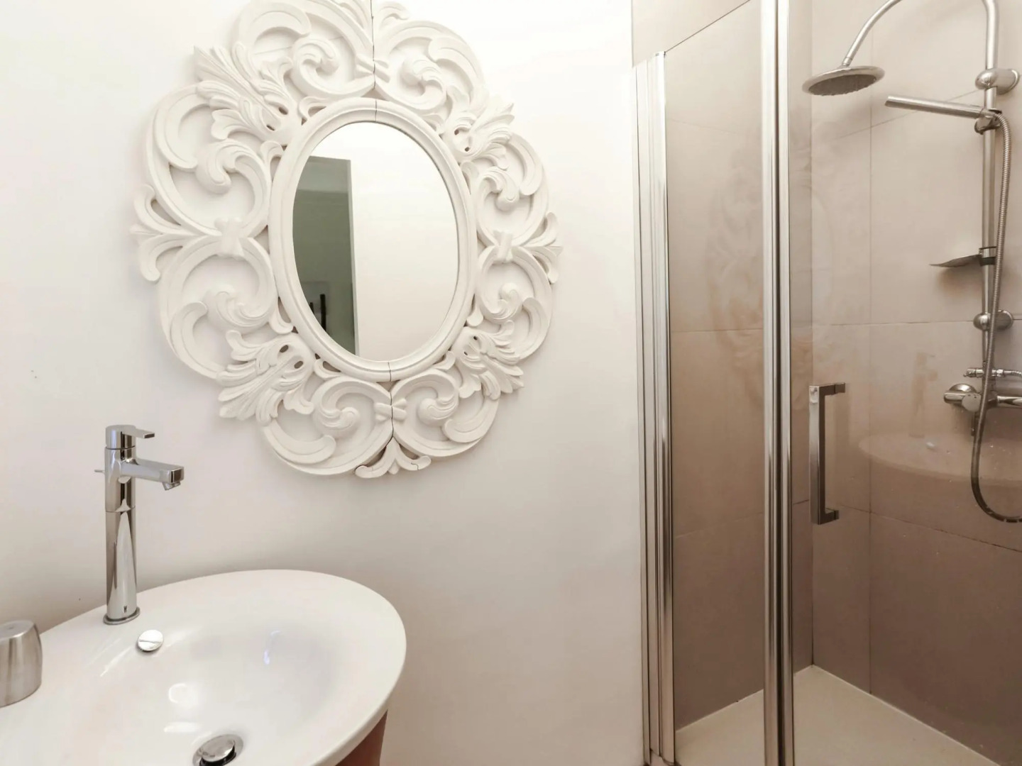 Mountain Villa With Panoramic Sea Views and Pool in Grasse