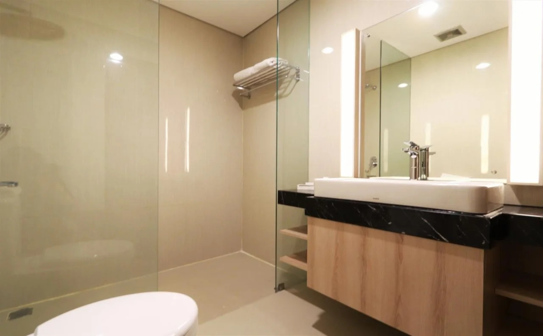 Patra Semarang Convention Hotel