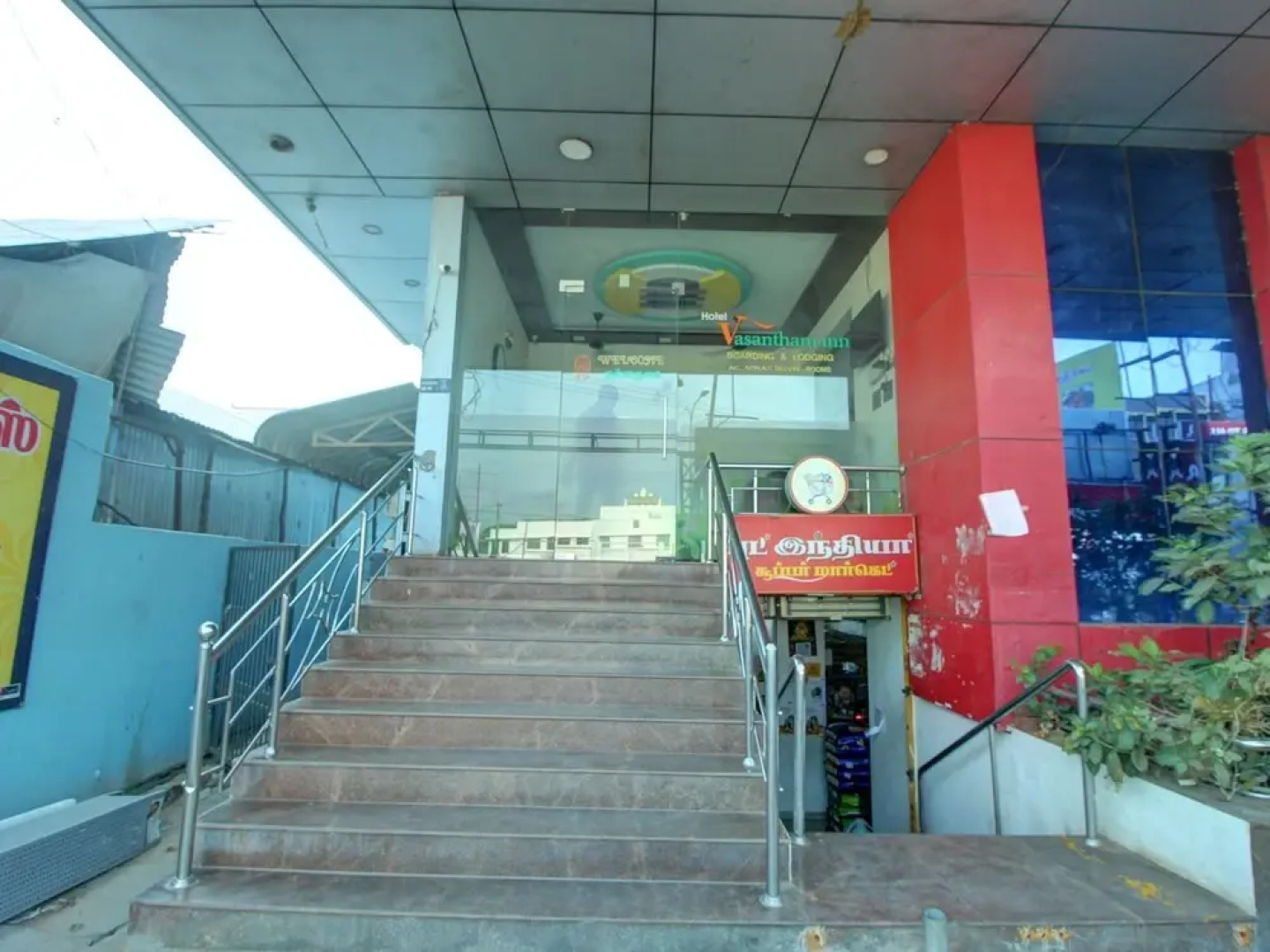 SPOT ON 40168 Vasantham Inn