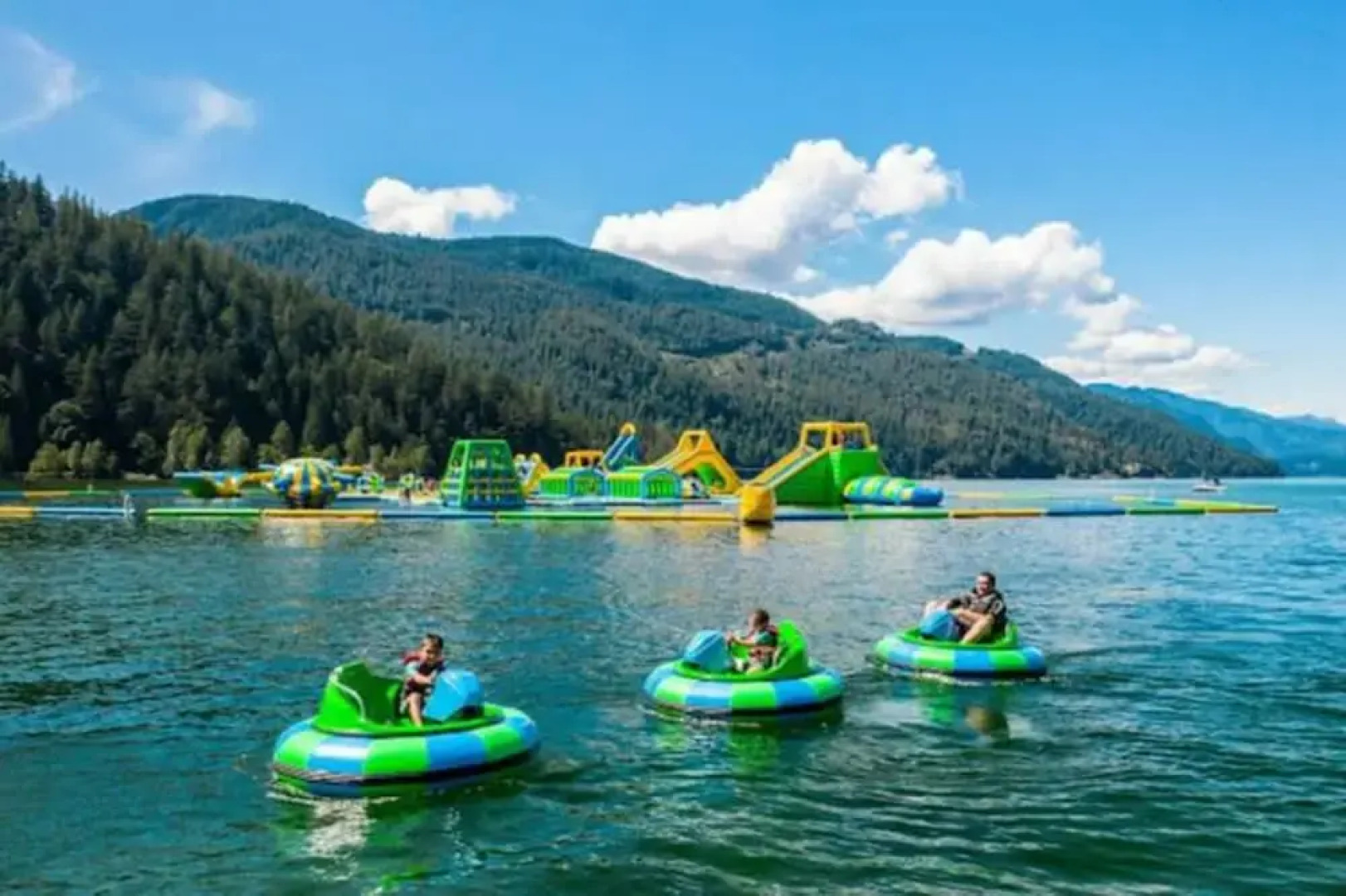 Lakefront Lux 2BR Symphony Of Comfort