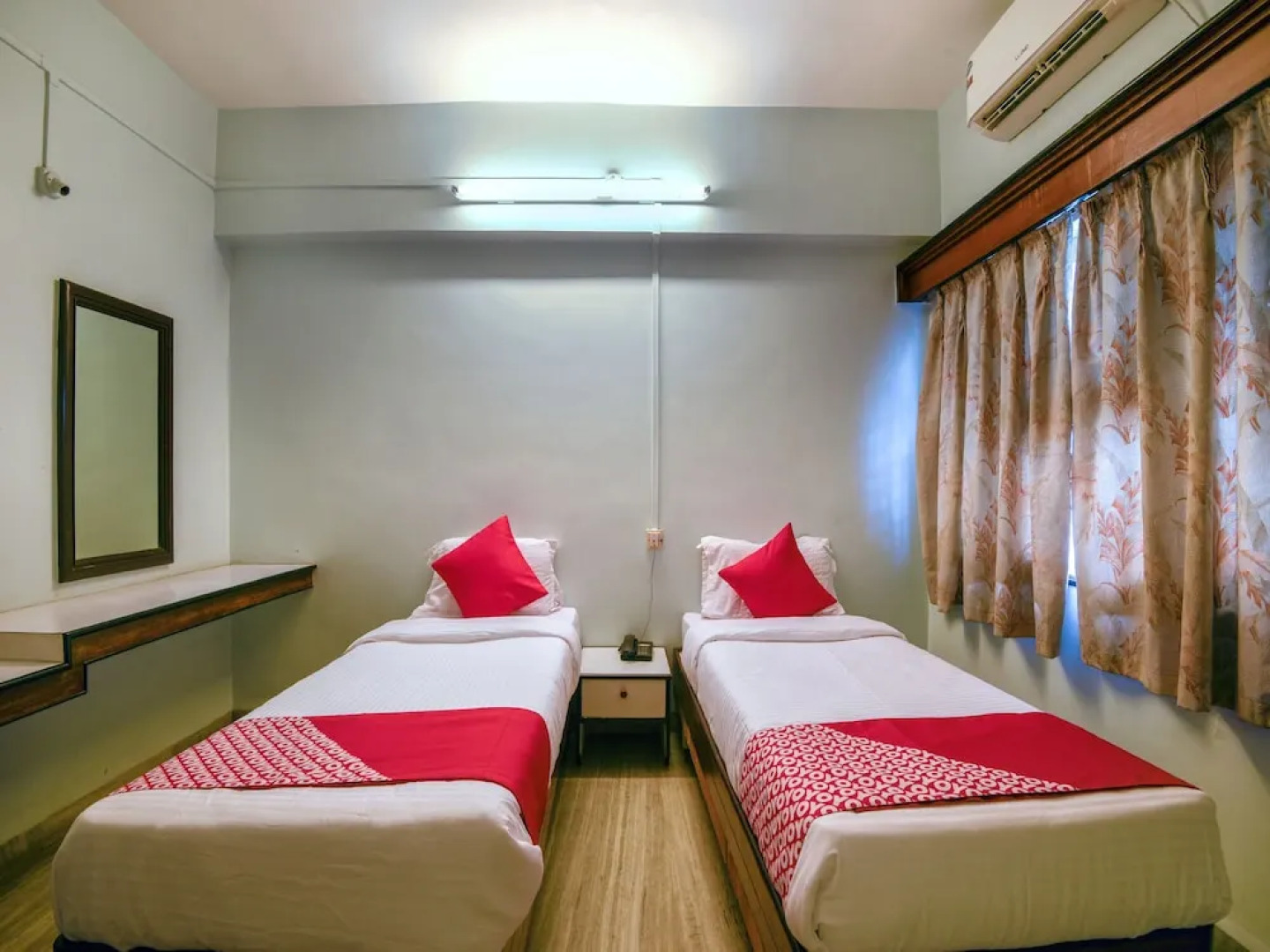 OYO 15199 Hotel Shree Maya