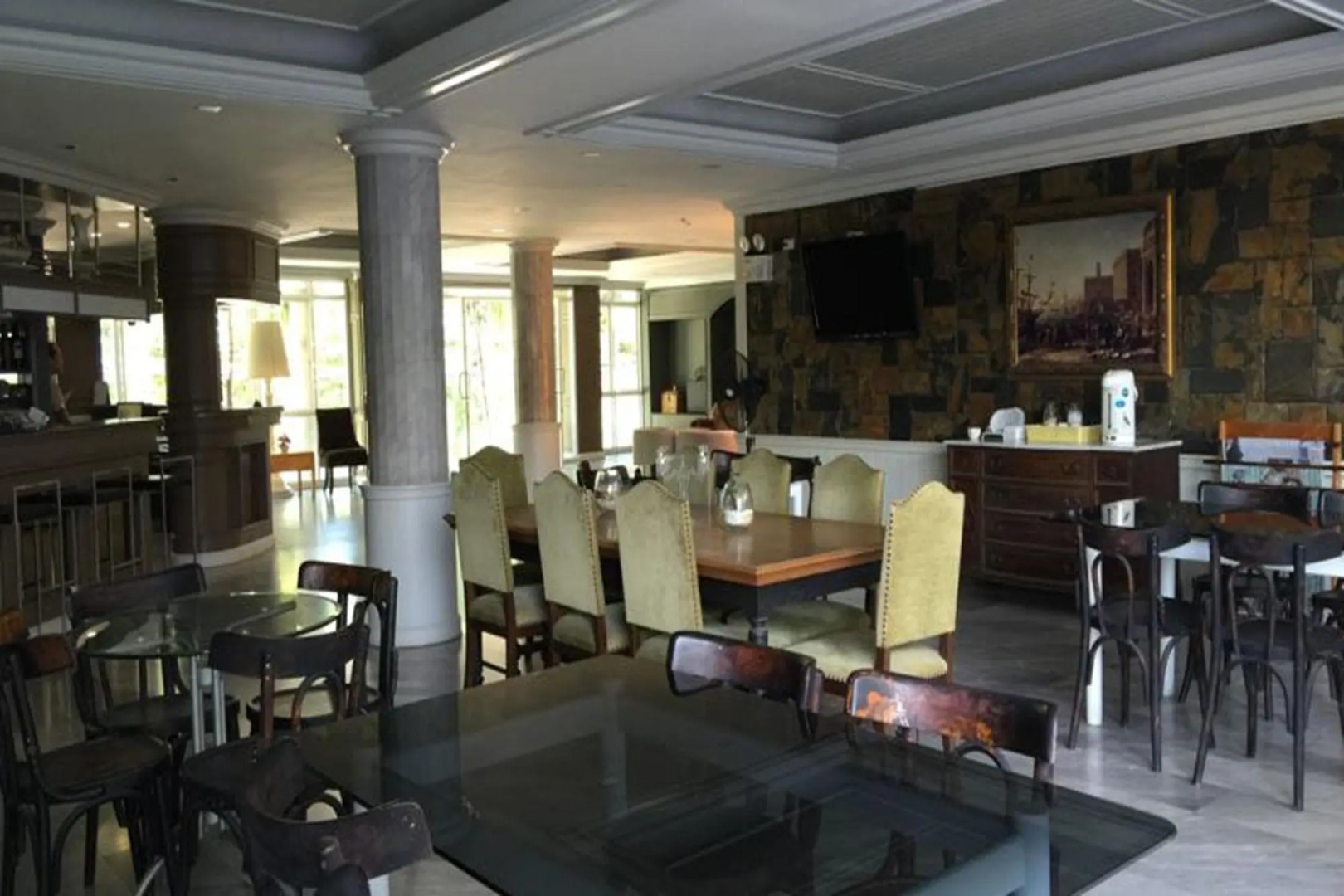 Garden Paradise Hotel & Serviced Apartment