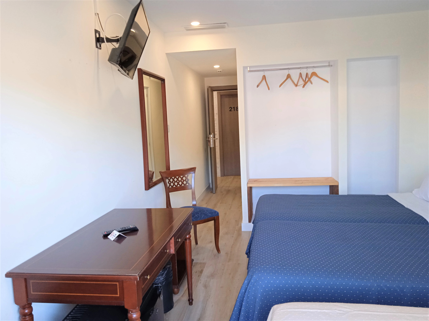 Hotel 153