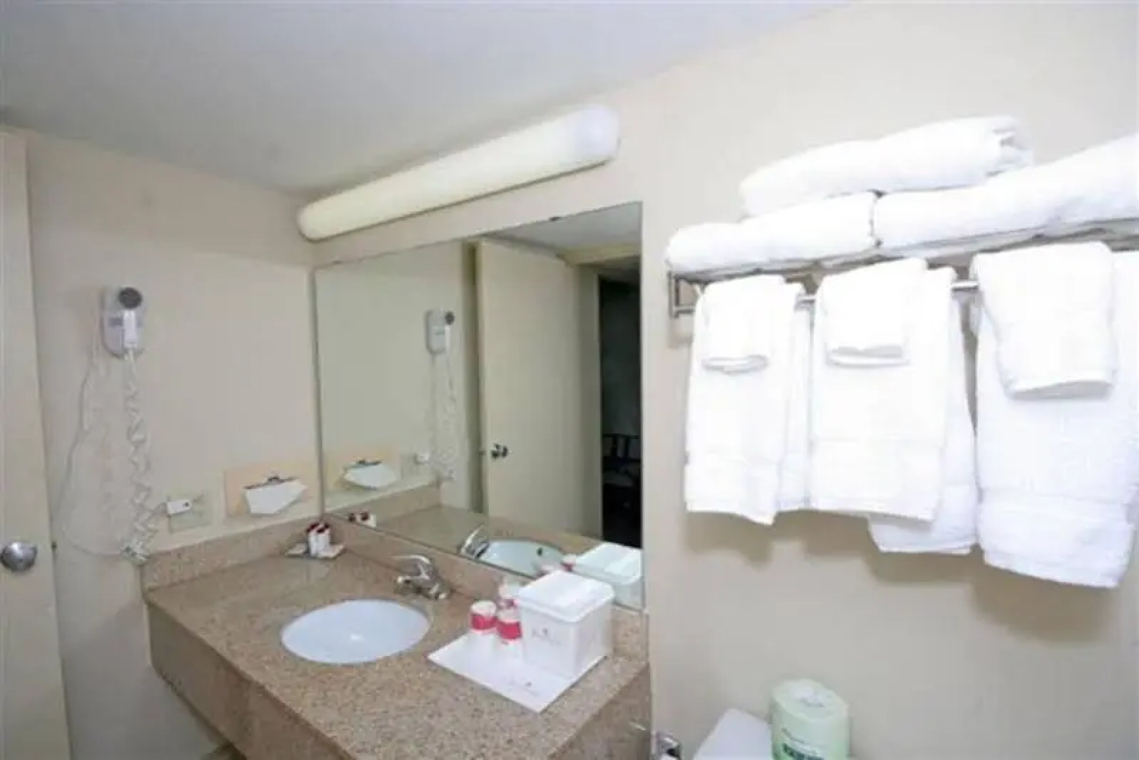 Ramada Burlington Hotel and Conference Center