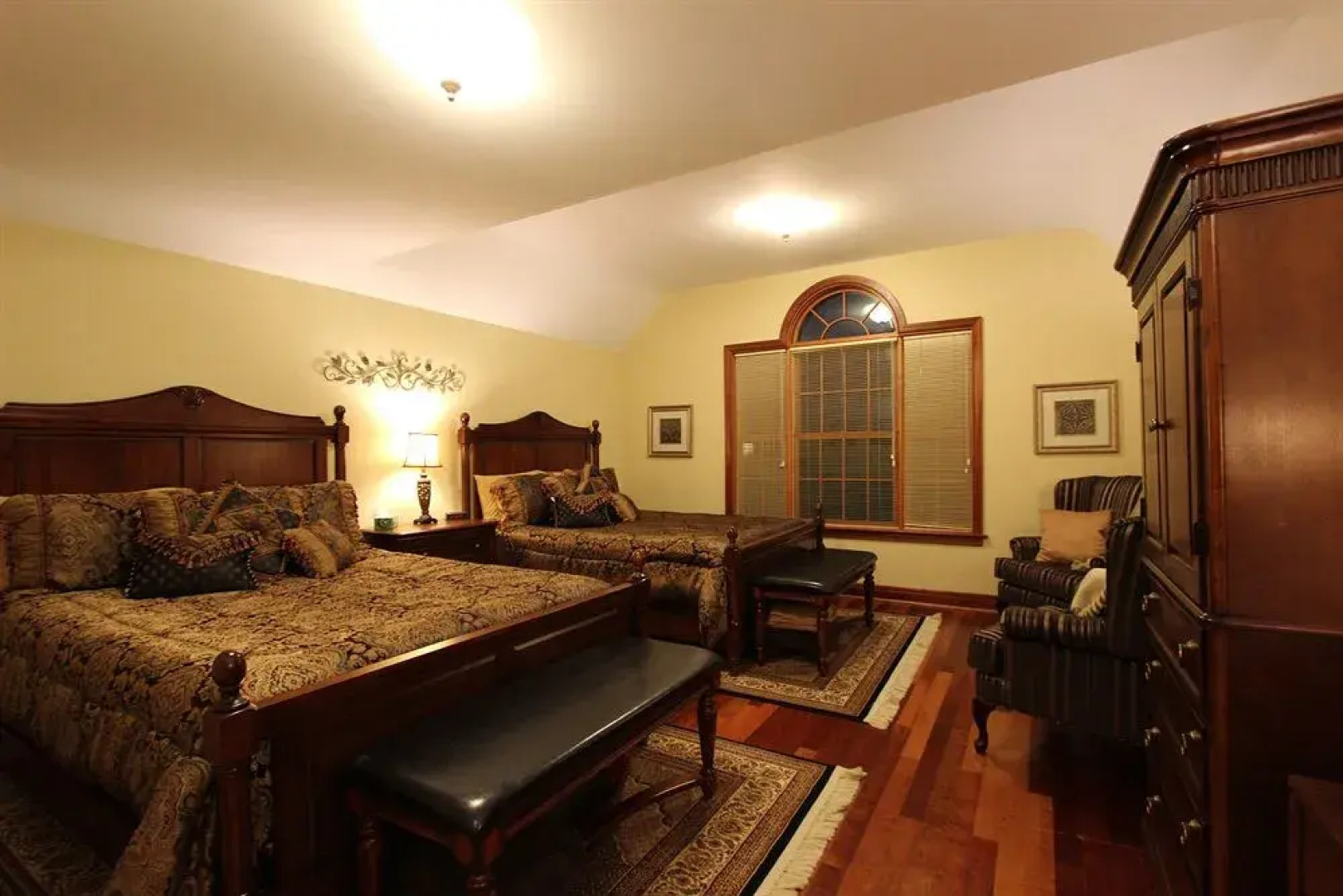 Stone Edge Estate Bed & Breakfast