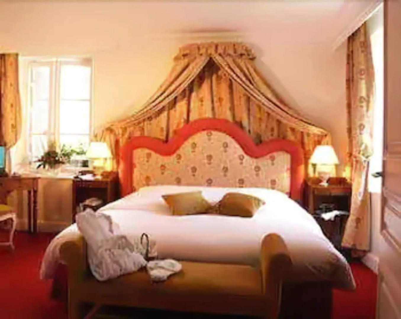 Chateau des Comtes de Challes