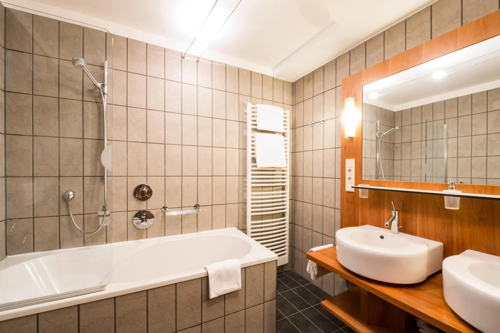 Hotel KRONE - eat, drink, stay