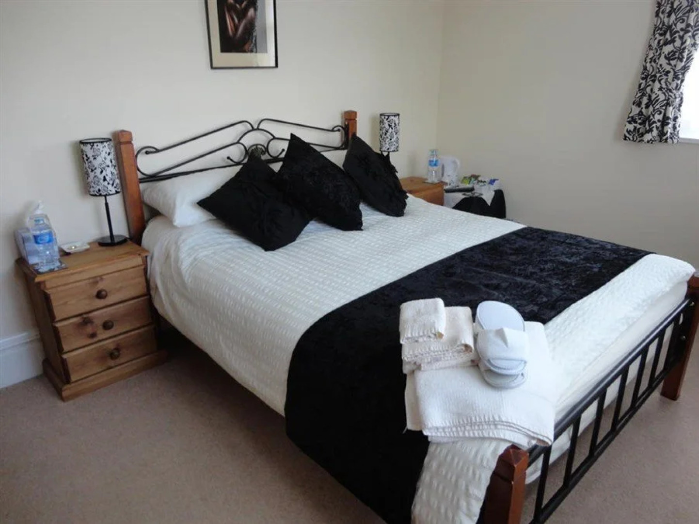Tudor Rose Bed & Breakfast