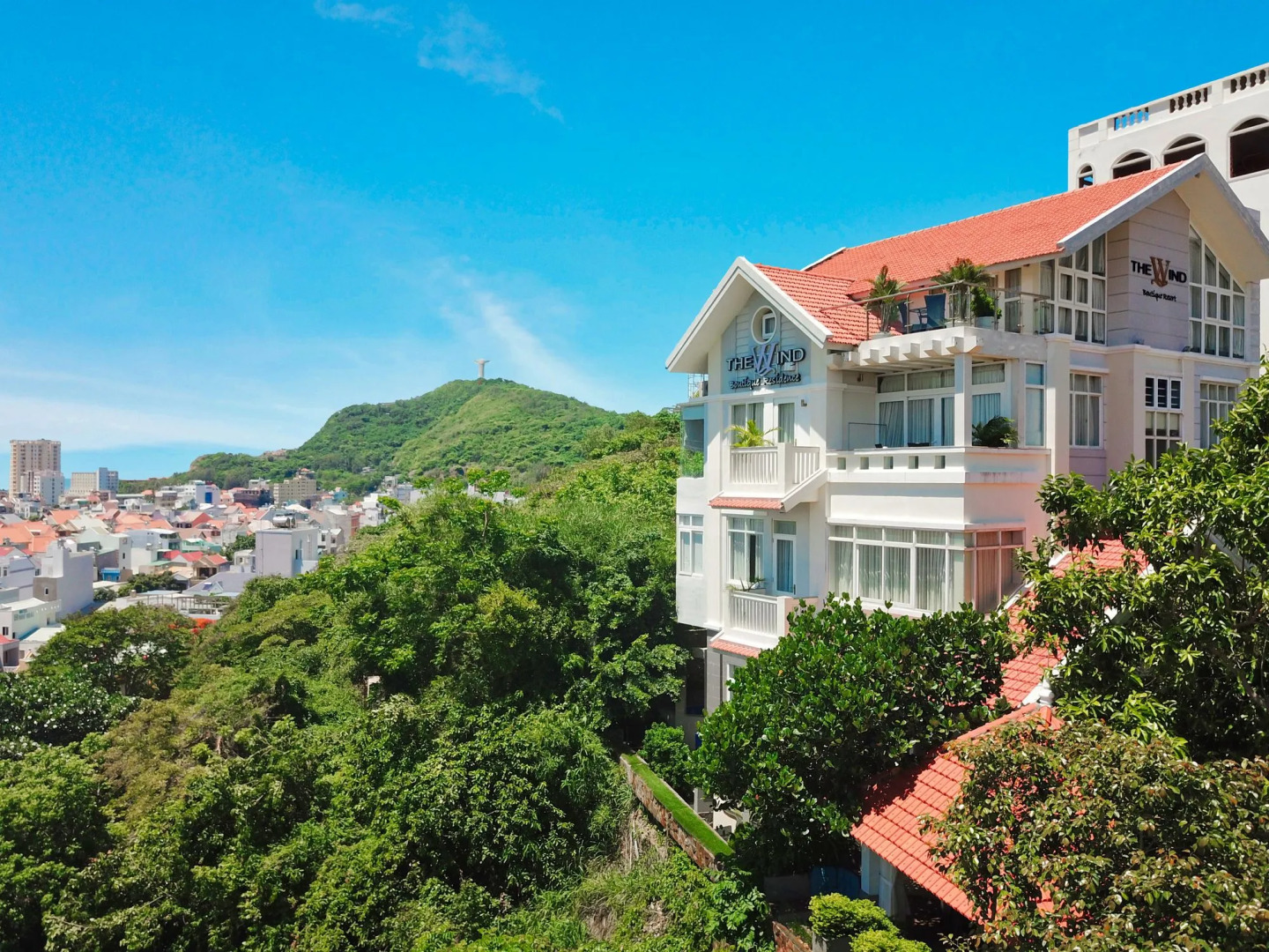 The Wind Resort - Tropical Hillside Escape