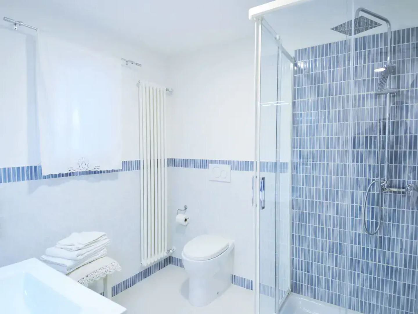 Pleasant Apartment in Miane With Shared Swimming Pool