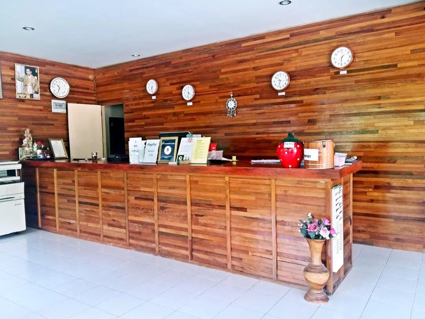 The royal bamboo lodge