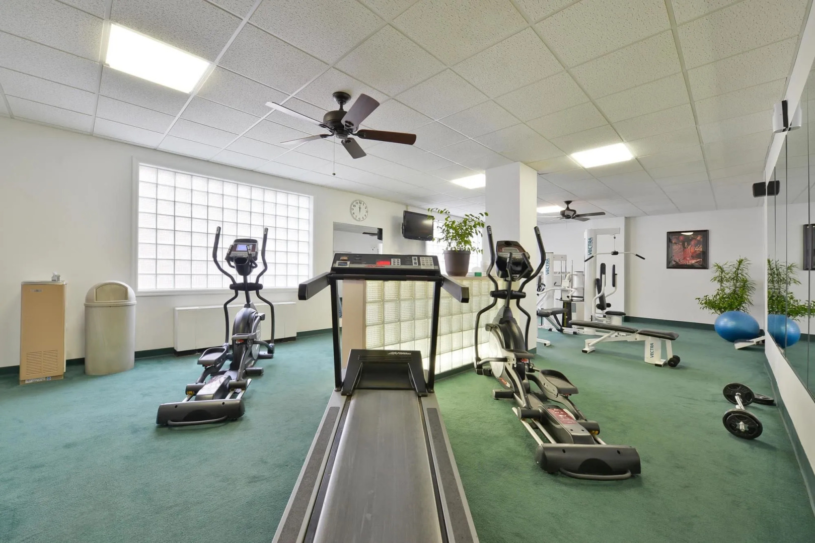 Genetti Hotel, SureStay Collection by Best Western