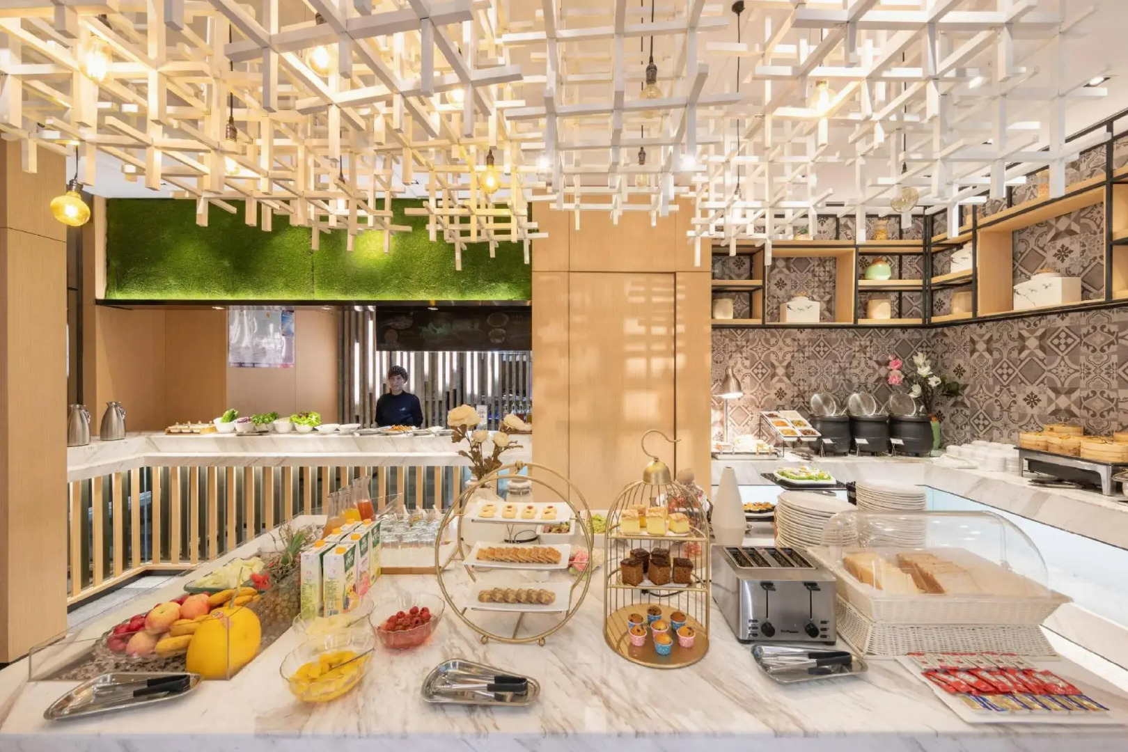 Atour Hotel Zhenda Road South Station Yantai