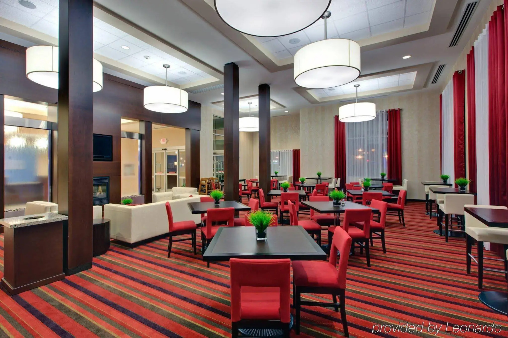 Holiday Inn Express & Suites Chatham South by IHG