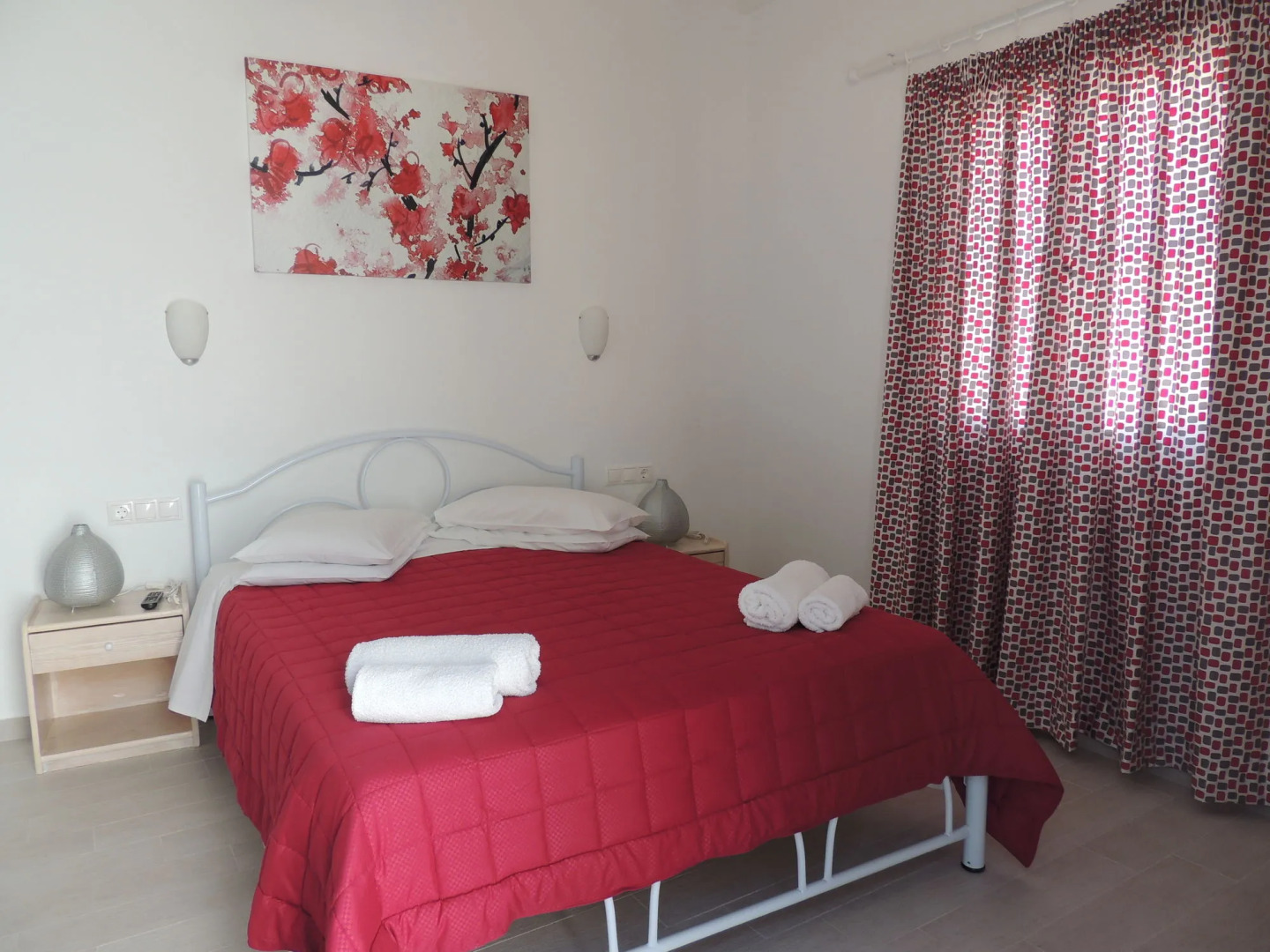 Anemos Studios & Apartments