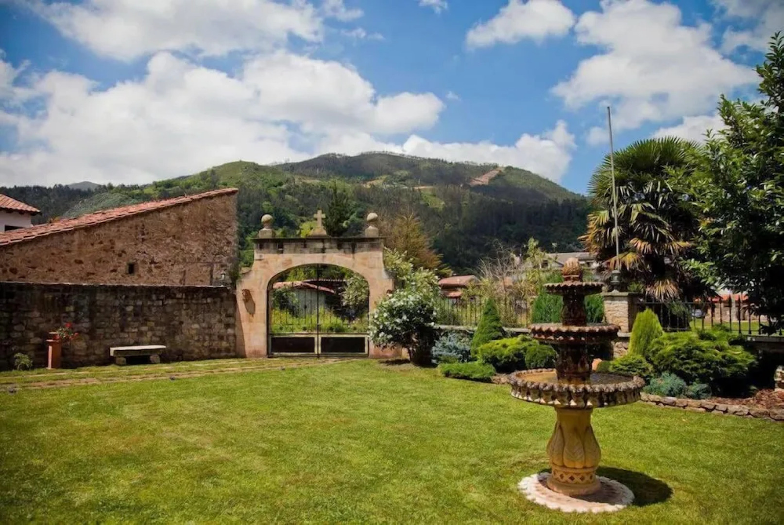 Posada Real La Montañesa