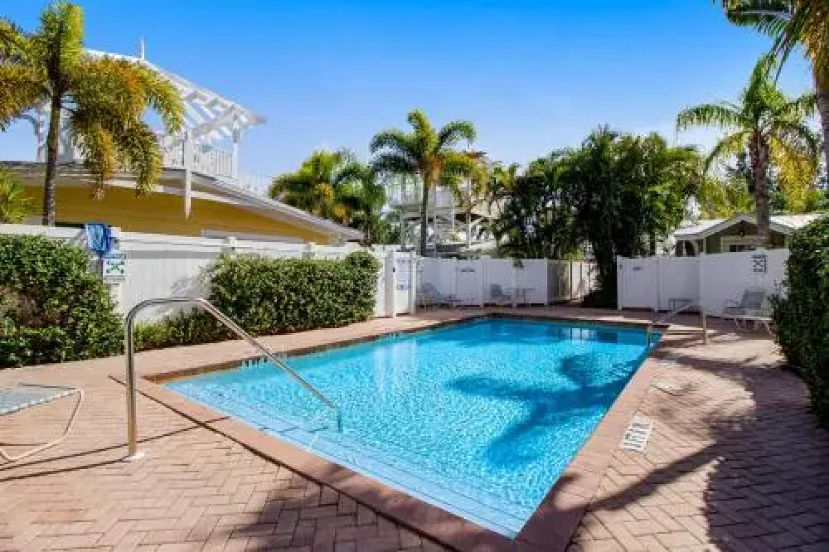 Palm Isle Village 3208