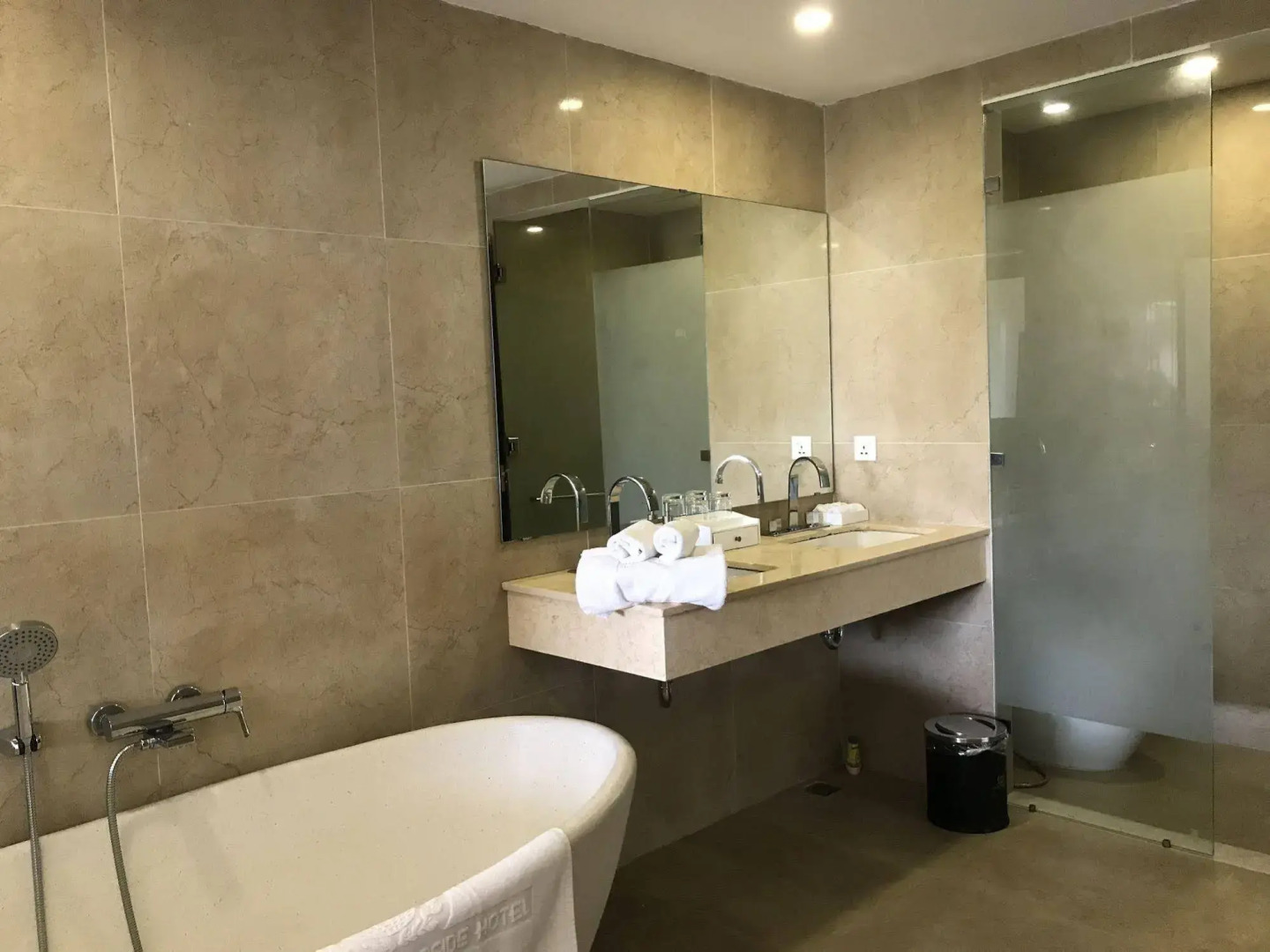 Thanh Binh Riverside Hotel