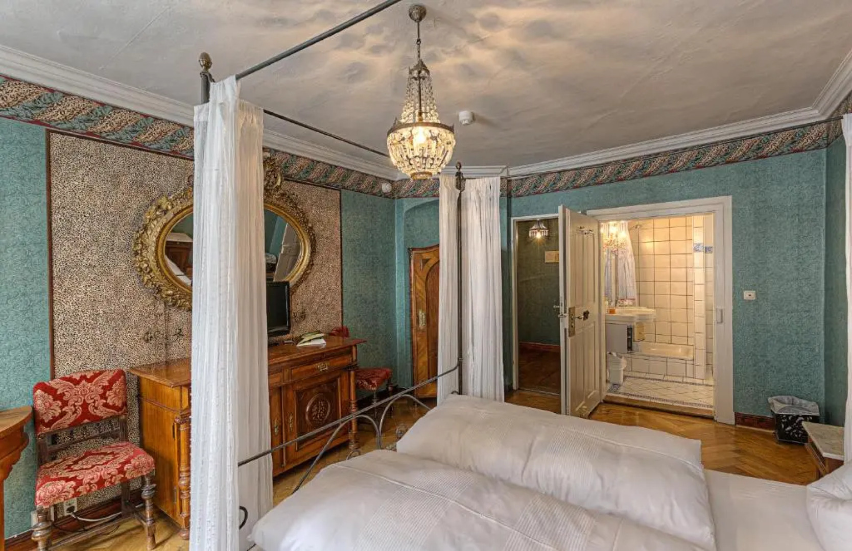 Hotel Orphée - Kleines Haus