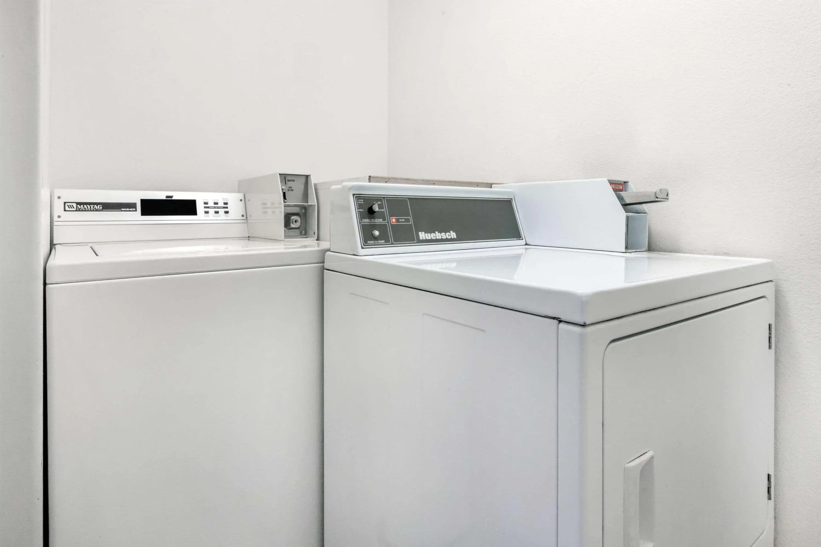 Super 8 By Wyndham Willits