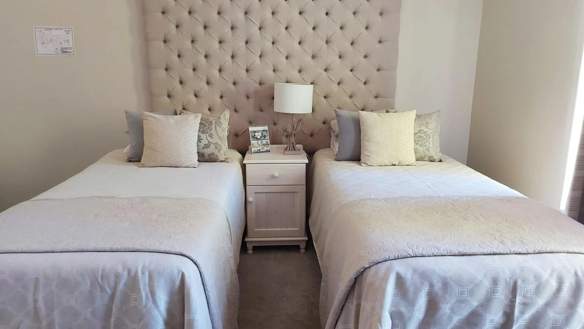 Russells On The Port