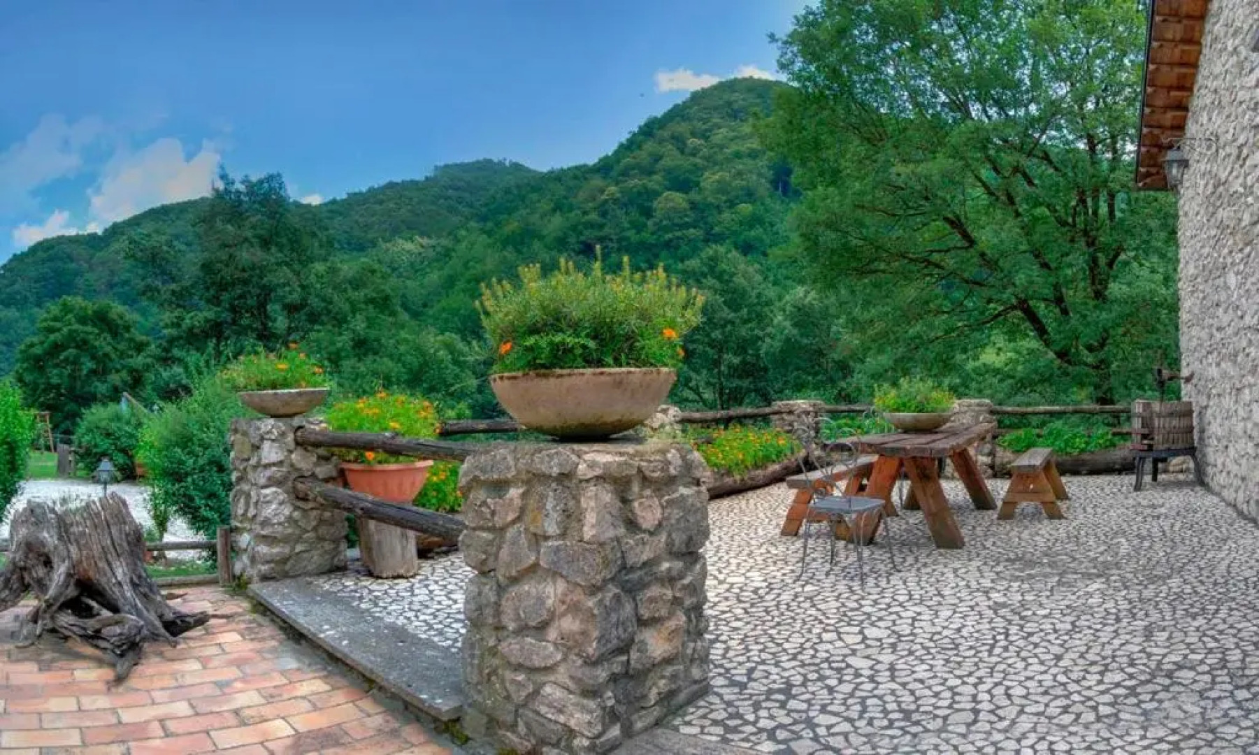 Agriturismo La Ferrera