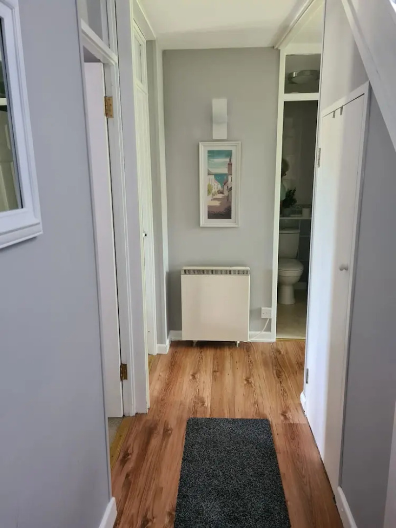 10 Valley View Lodge