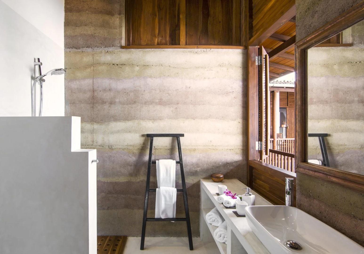 Fortaleza Middle Street