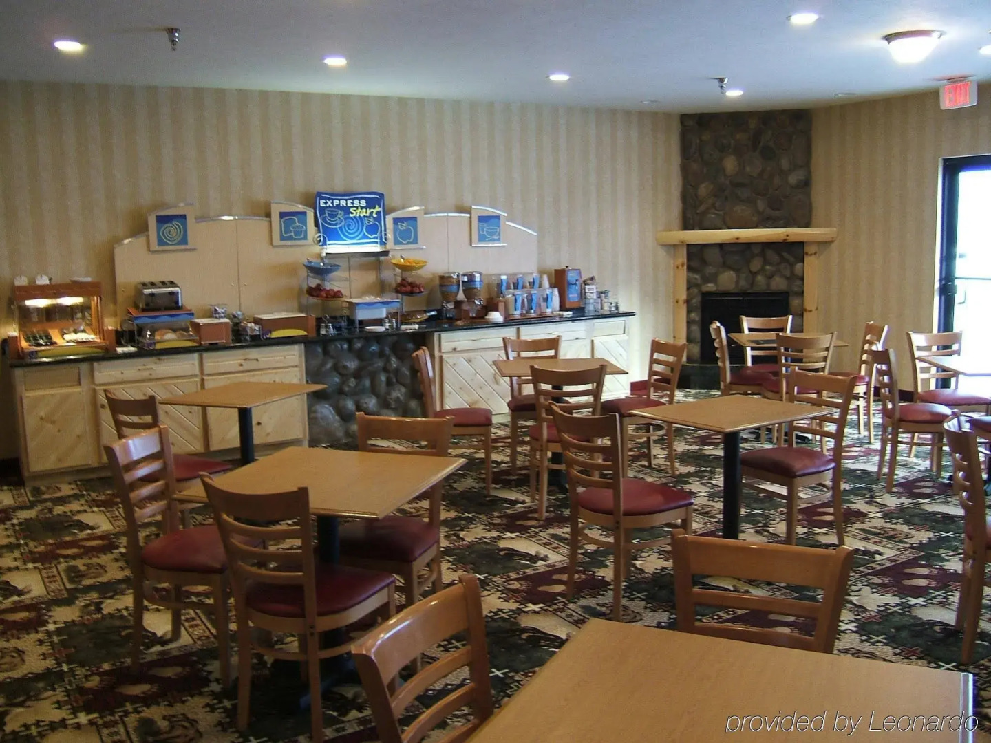 Holiday Inn Express Munising-Lakeview by IHG