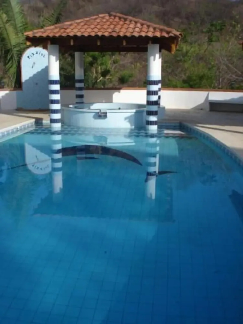 Villa Paradiso up to 14 People