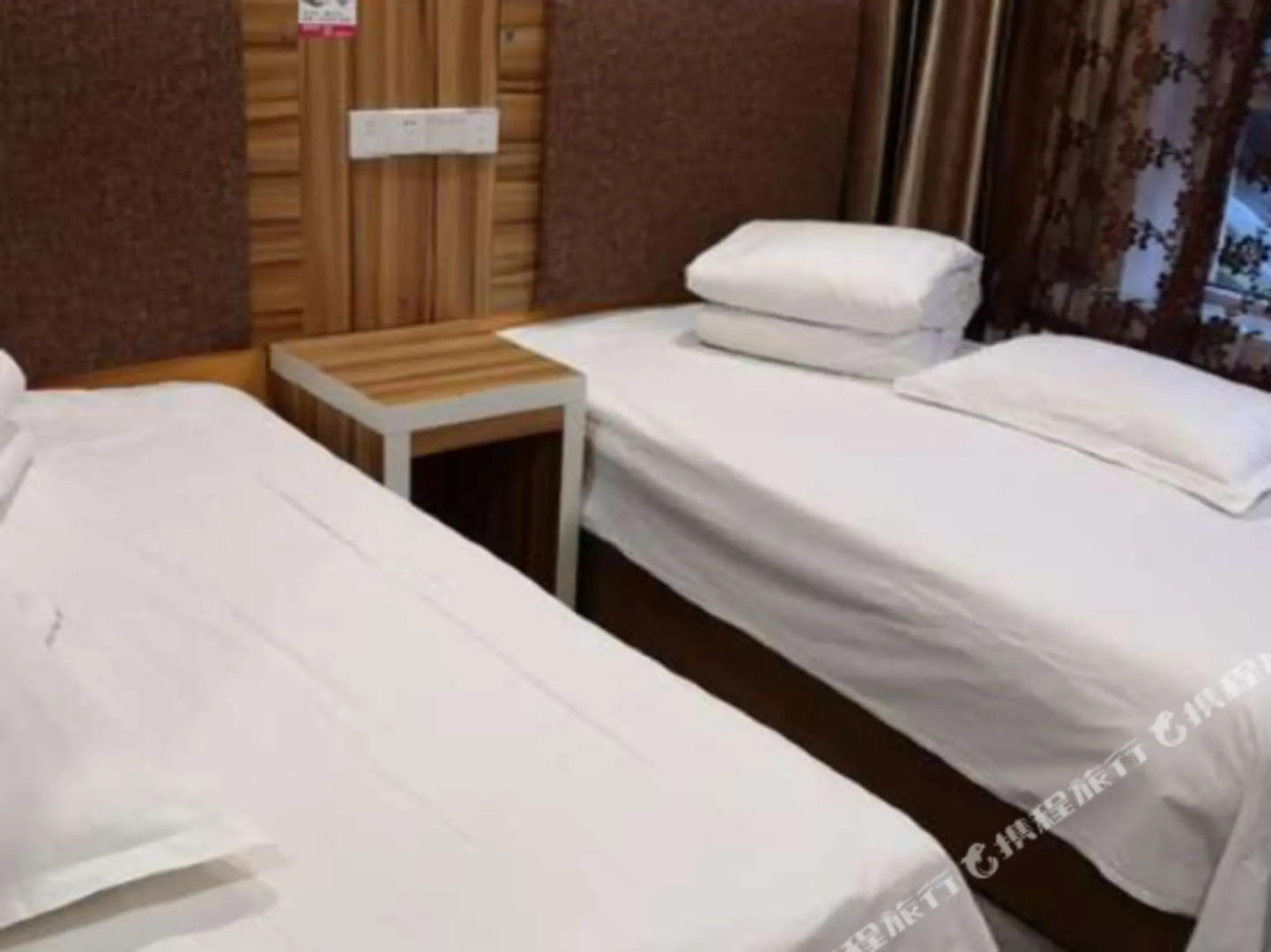 City 118 Chain Hotel (Ulanhaote Wuyi Square Store)