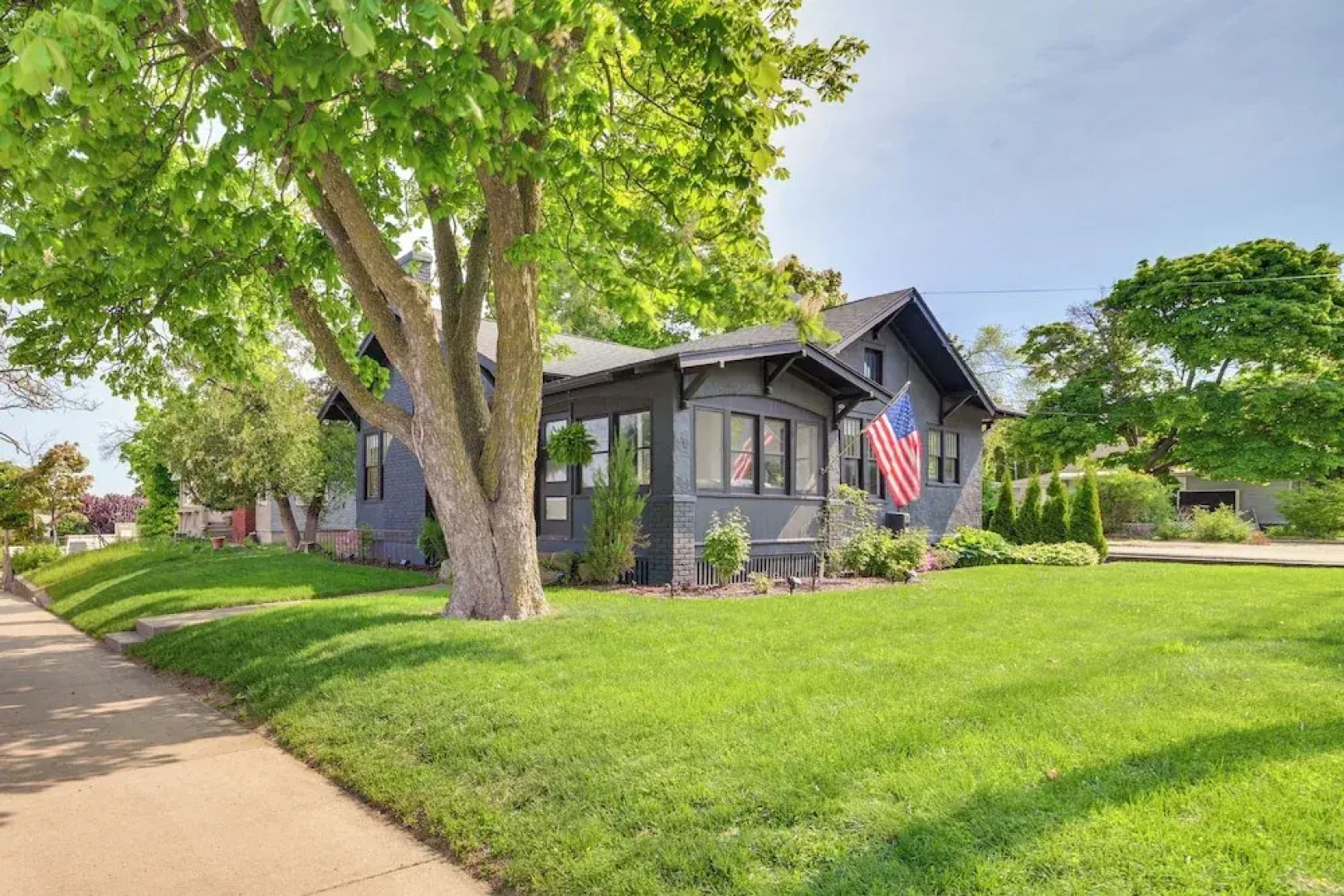 Walk to Dtwn: Cozy Home w/ Fireplace in Charlevoix