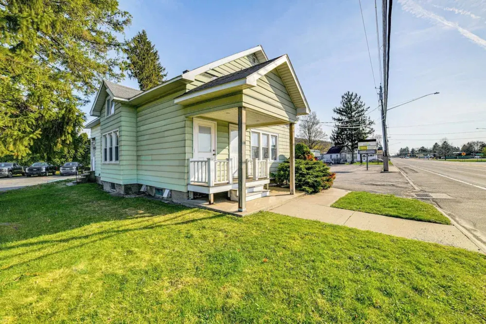 < 2 Mi to Suny Cortland: Unit w/ Private Parking