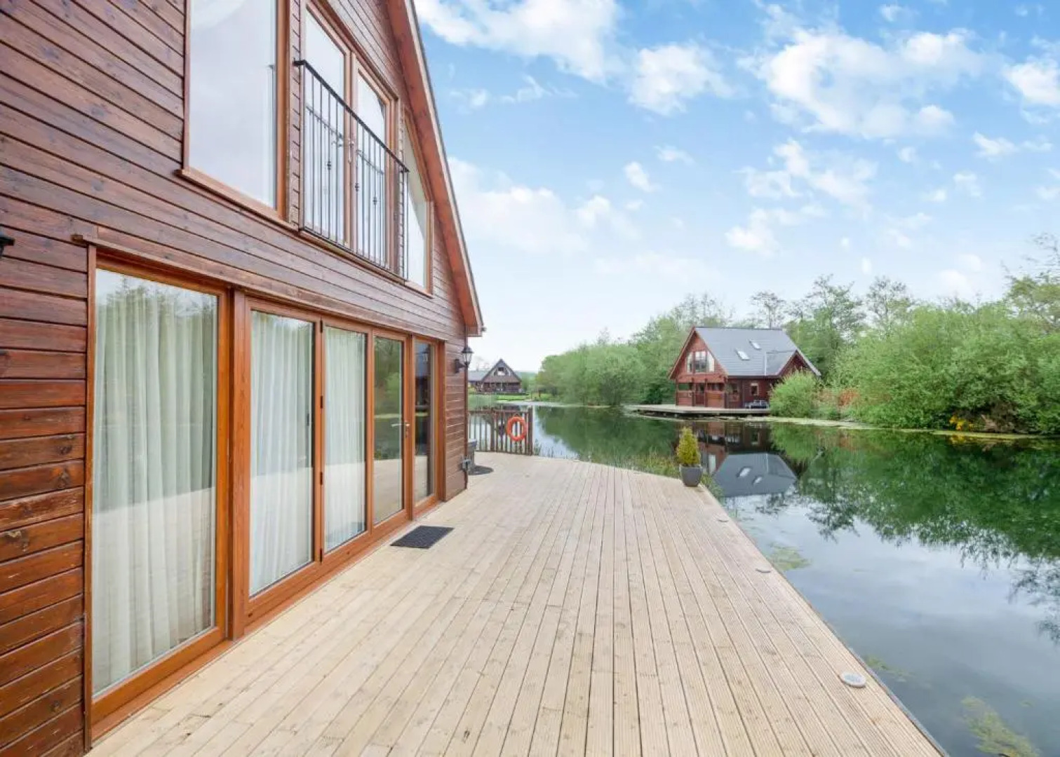 Anglesey Lakeside Lodges