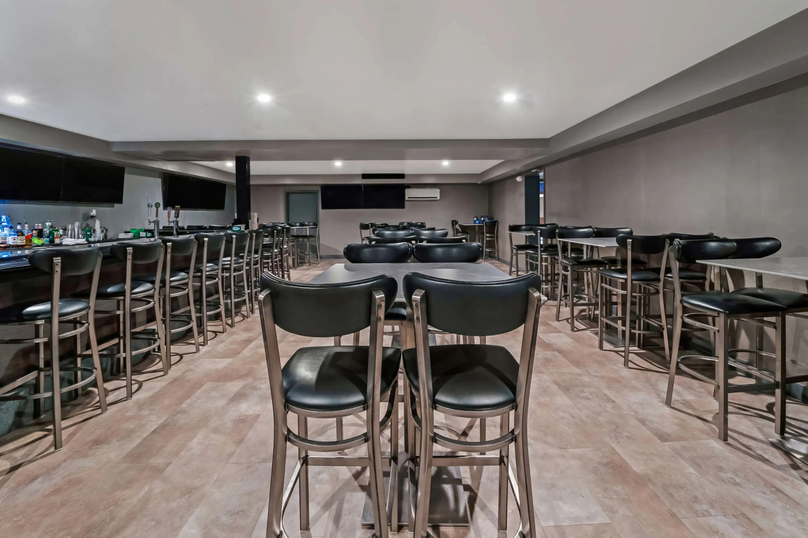 Americas Best Value Inn Foxboro