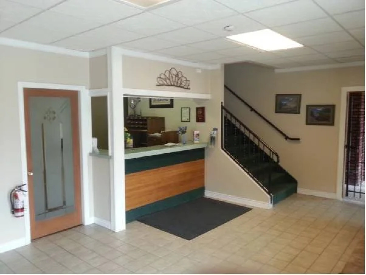 Lillooet Hotel Victoria