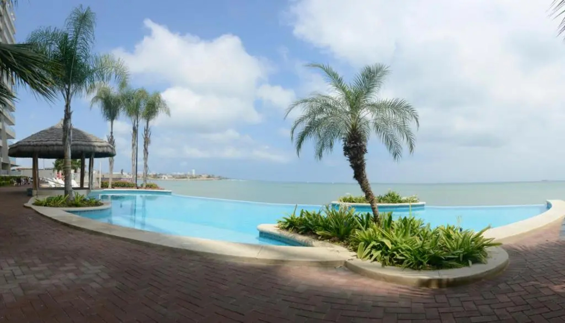 Lindo Departamento al pie de playa Edificio TORRE OCEÁNICA