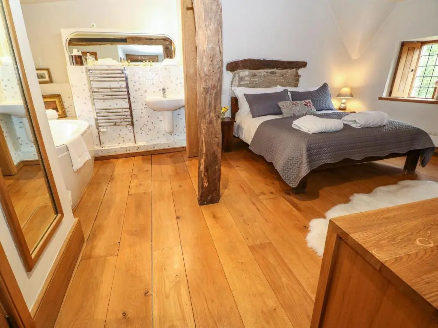Castle Combe Cottage