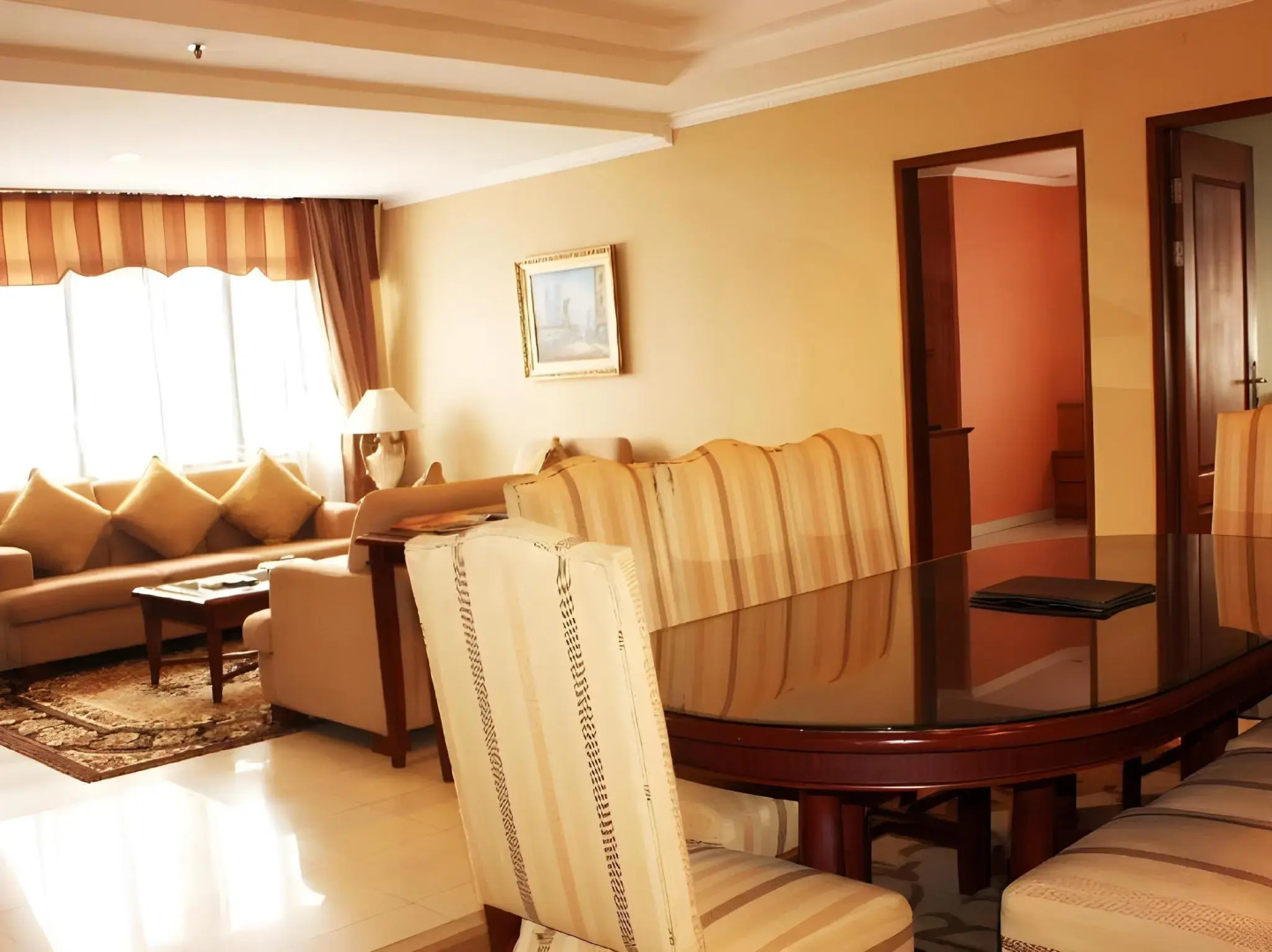 Travellers Suites Serviced Apartments