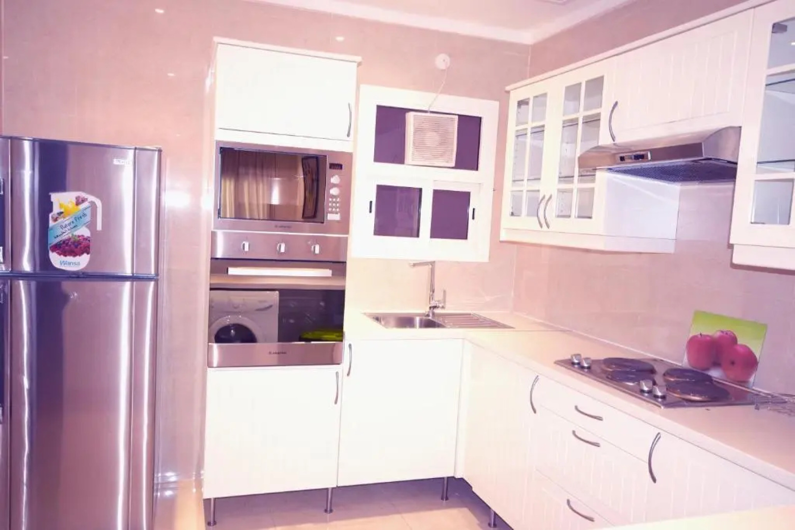 Leaders Plaza Apartments